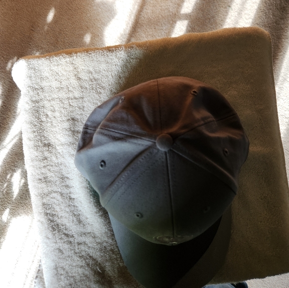 Ruger hat - Picture 2 of 4